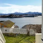 Amazing In Averoy With Wifi Henda