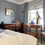 Amazing In Averoy With Wifi Holiday home Henda